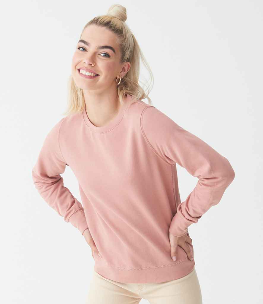 JH030F Dusty Pink Model