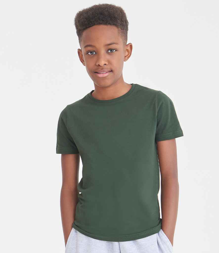 EA001B Bottle Green Model