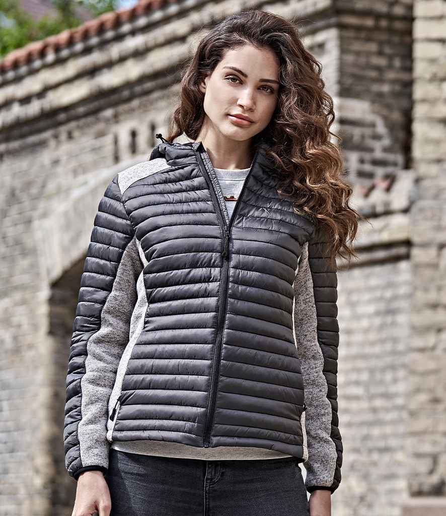 T9611 Space Grey/Grey Melange Model